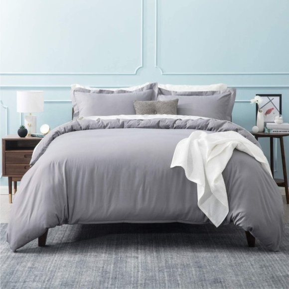 Other - 3 pc Queen Size Bedding Duvet Cover Microfiber